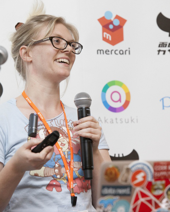Picture of Marylou speaking at Yet Another Perl Conference Tokyo in 2015